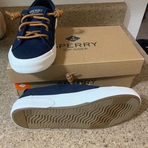Sperry top sider shoe